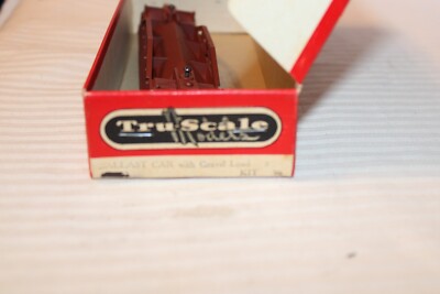 HO Scale Tru-Scale, Ballast Car with Load, Brown, Undecorated, Built