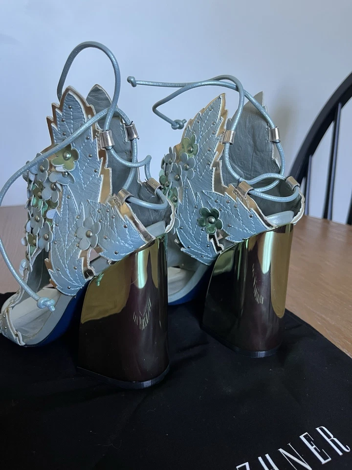 Ivy Kirzhner Jardin Pearlized Floral Iridescent Holograph Heels - Size 6.5 US - Image 2 of 4