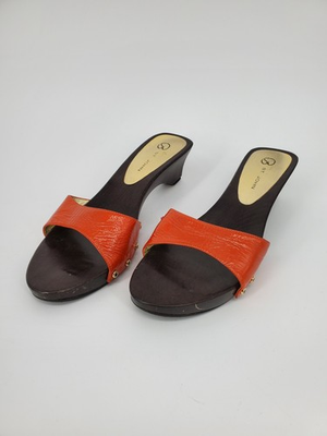 #ad St. John Pump Heels Womens Size 8.5 Red Black Leather $16.00