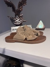 Women's Sandals