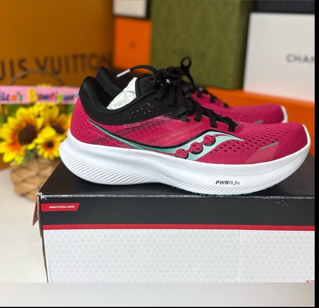 🆕SAUCONY Women's Pink and Black Athletic Shoes ~Open new in box~ SIZE:7.5”/38 thumbnail 5