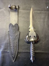 Gil hibben Warbird Bowie -￼ signature, edition, first production, January 1995