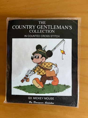 G3 Designer Stitches Country Gentleman Collection X stitch kit Mickey Mouse
