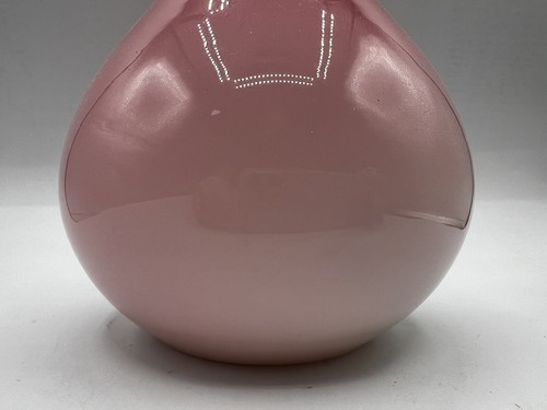 Vintage Glossy Peachblow Cased Glass Vase 10" - Picture 7 of 10