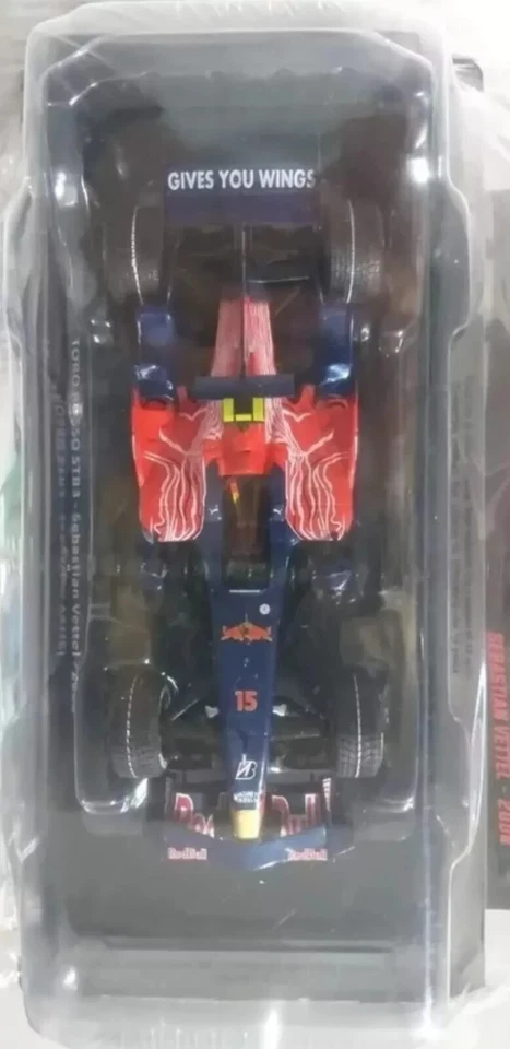 TORO ROSSO STR3 - Sebastian Vettel - 2008 - 1/24 - NUOVO - Immagine 2 di 2