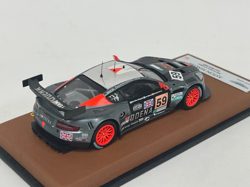 1/43 IXO models Aston Martin DBR9 2007 24 Hours of LeMans Car #59 Leather  TN046 - Image 3 of 4