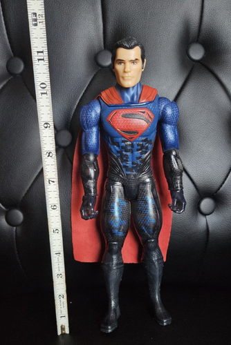 DC Comics 2016 Justice League SUPERMAN 12 Inch Action Figure with Cloth Cape - Picture 3 of 3
