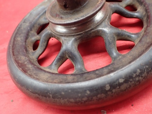 Antique Original Singer Model 12K Sewing Machine Ornate Hand Wheel - Picture 8 of 12