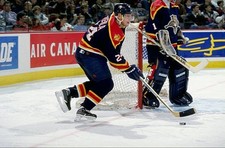 Robert Svehla Florida Panthers controls the puck at the game v the- Old Photo