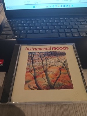 CD -  823 Instrumental Moods
