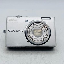 Nikon COOLPIX S570 Compact Digital Camera Tested Great Condition