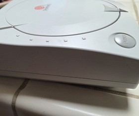 SEGA Dreamcast Launch Edition Home Console - White