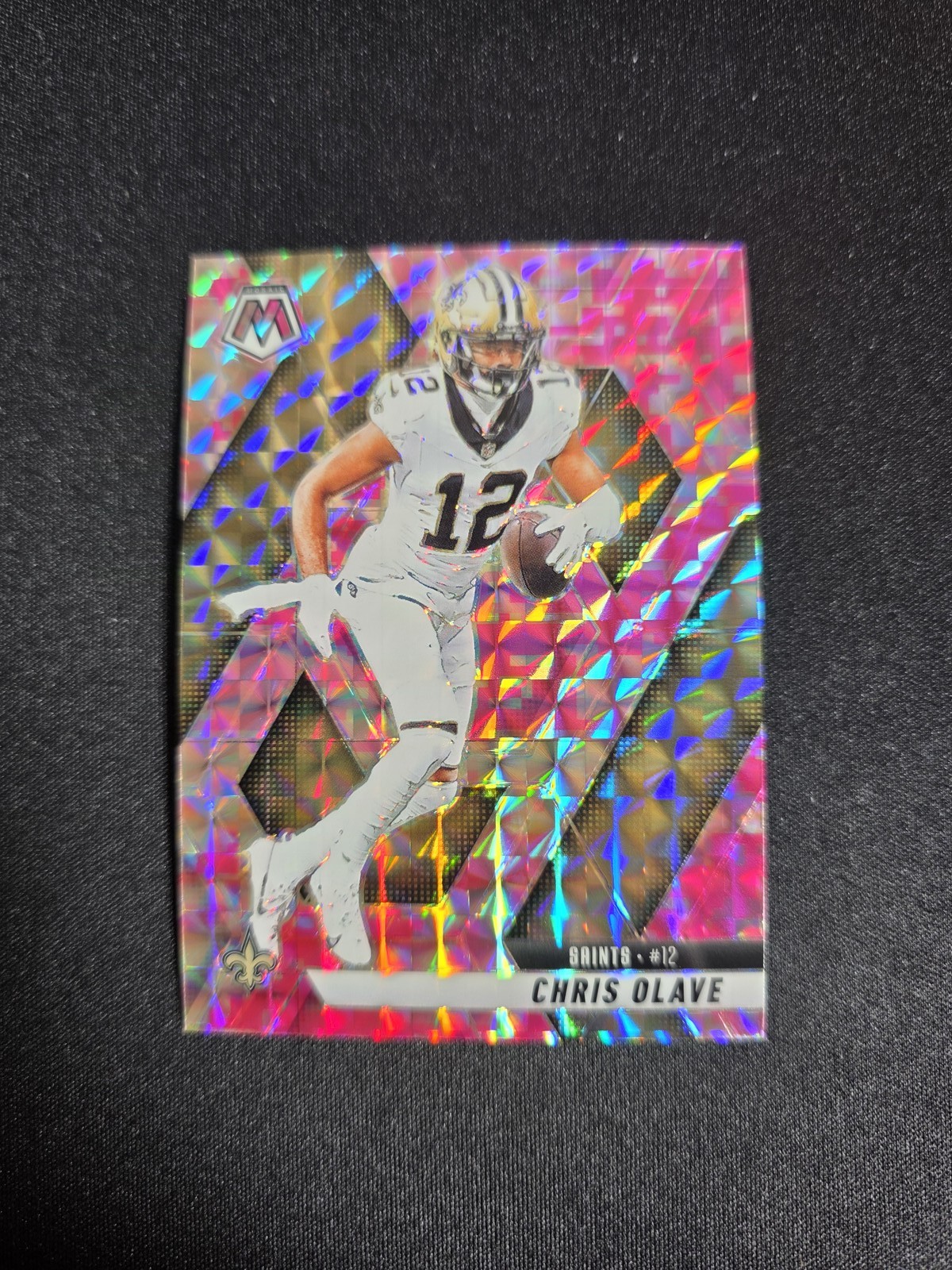 2025 Panini Mosaic Chris Olave #92 Mosaic Saints