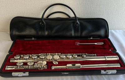 YAMAHA Flute YFL-211S Intermediate Level Instrument for sale