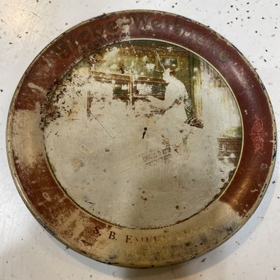 Antique Tip Tray Globe-Wernicke Bookcases Blue Hill Nebraska Metal Advertising