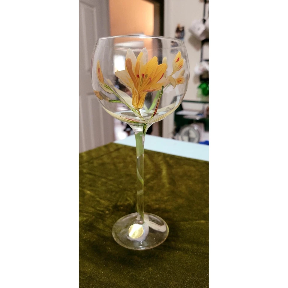 Bloque de cristal, pintado a mano, copas sopladas a boca. Colección Lirios Tropicales. Foto 3 de 4