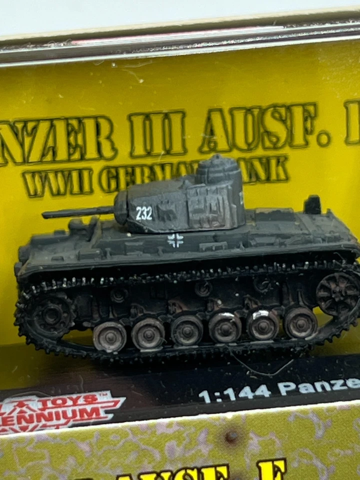 New Millennium Toys 1:144 Panzer III Ausf.E Classic Armor WWII German Tank NIB - Image 4 of 4