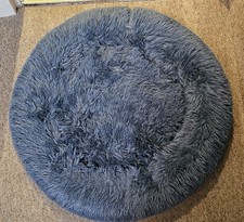 Doughnut Dark Grey Large Dog Bed