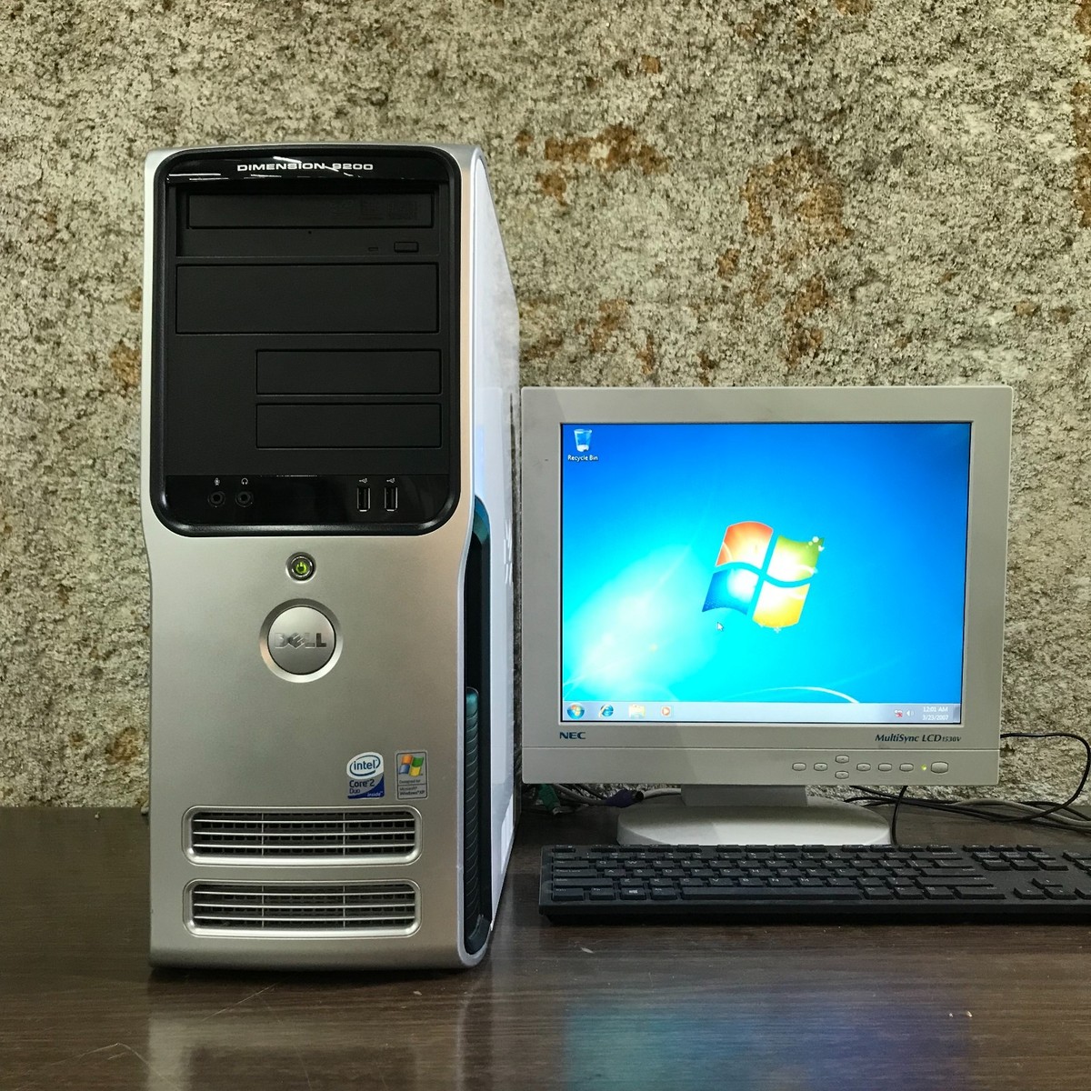 Dell Dimension 9200 PC - Core 2 2.40Hz 2GB RAM for Retro Gaming