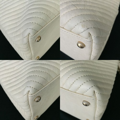 Bolso de Hombro Chanel V Stitch Logo CC Piel de Cordero Cadena Marfil/8BG0251 - Imagen 8 de 12