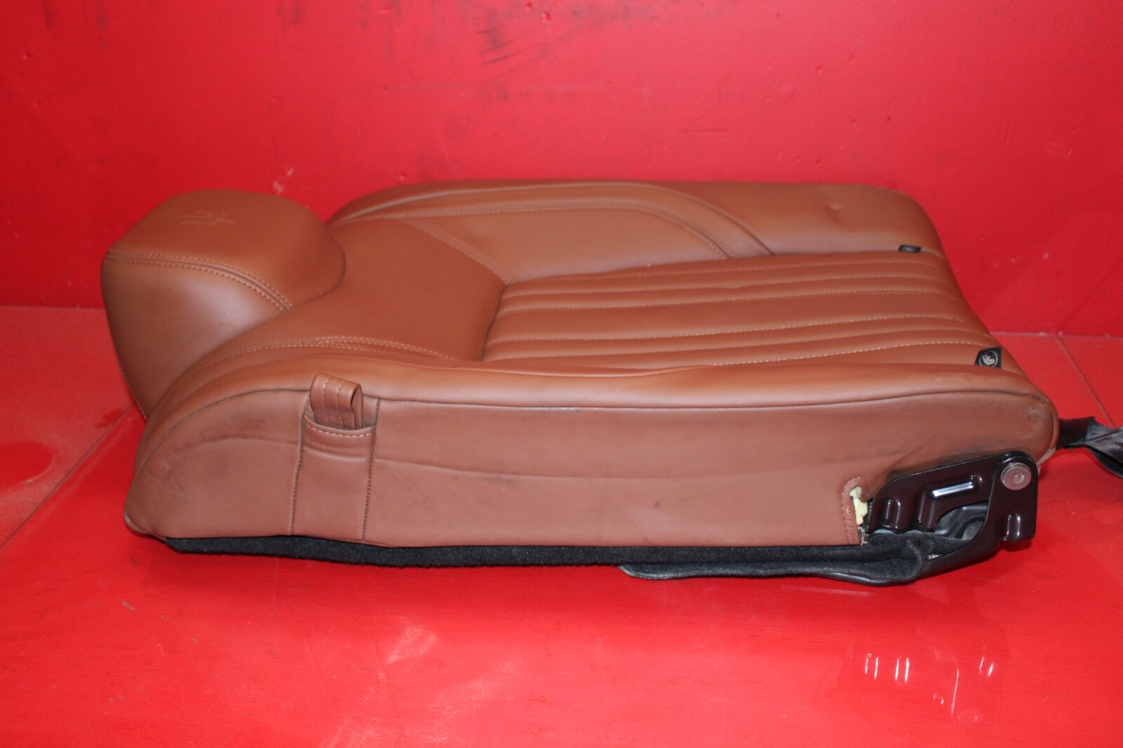 2014-2019 MASERATI GHIBLI M157 OEM RIGHT REAR SIDE UPPER SEAT BACKREST CUOIO