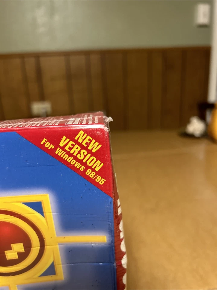 McAfee Virus Scan CD rom Win 98 95, NT workstation, 3.1, DOS, & OS/2 NEW SEALED - Image 4 of 4