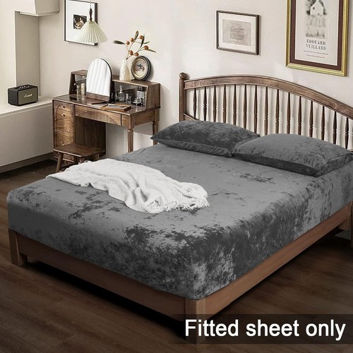 Queen Size Truly Velvet Fitted Sheet - Ultra Soft, Cozy, and Deep Pocket Design - Picture 4 of 11