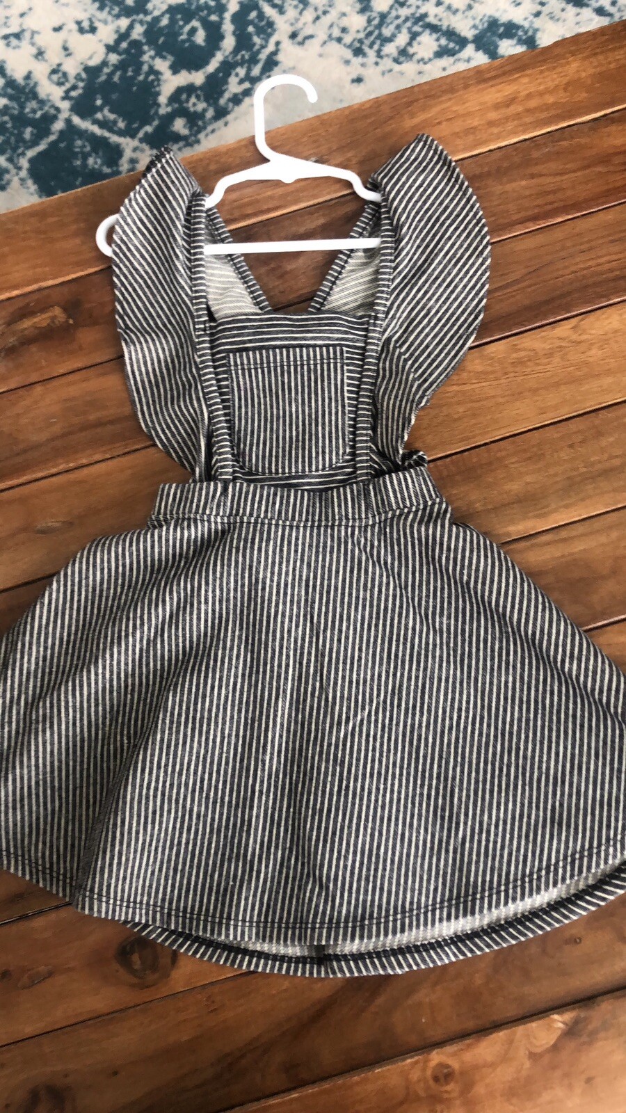 Picture 1 of 1