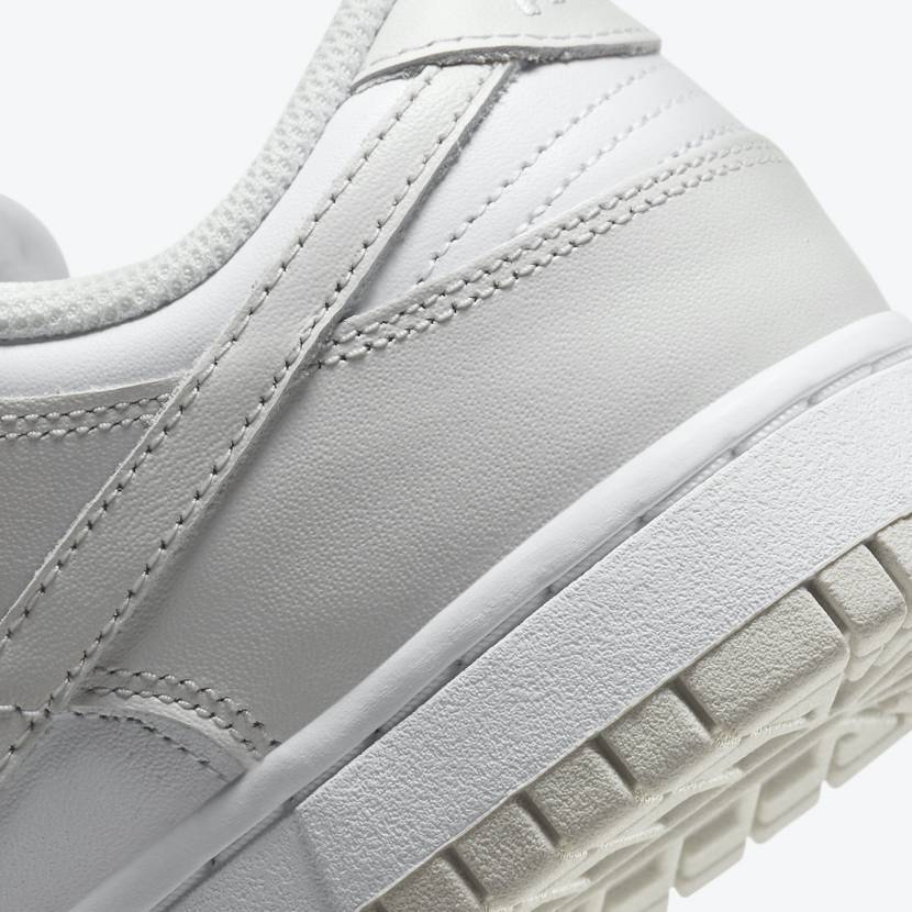 【新品未使用】Nike WMNS DunkLow Photon Dust Nike Wmns Dunk Low Sneaker » Buy online now!