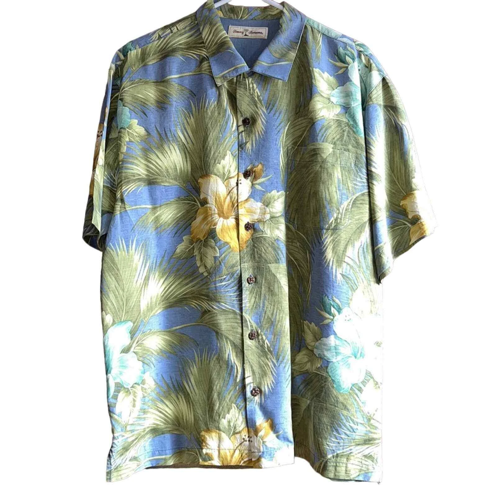 Vintage Tommy Bahama 100% silk floral Hawaiian button down