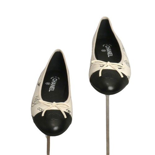 CHANEL- 2023 Logo Print Cap Toe Ballet Flats, Size 39 - Picture 3 of 5