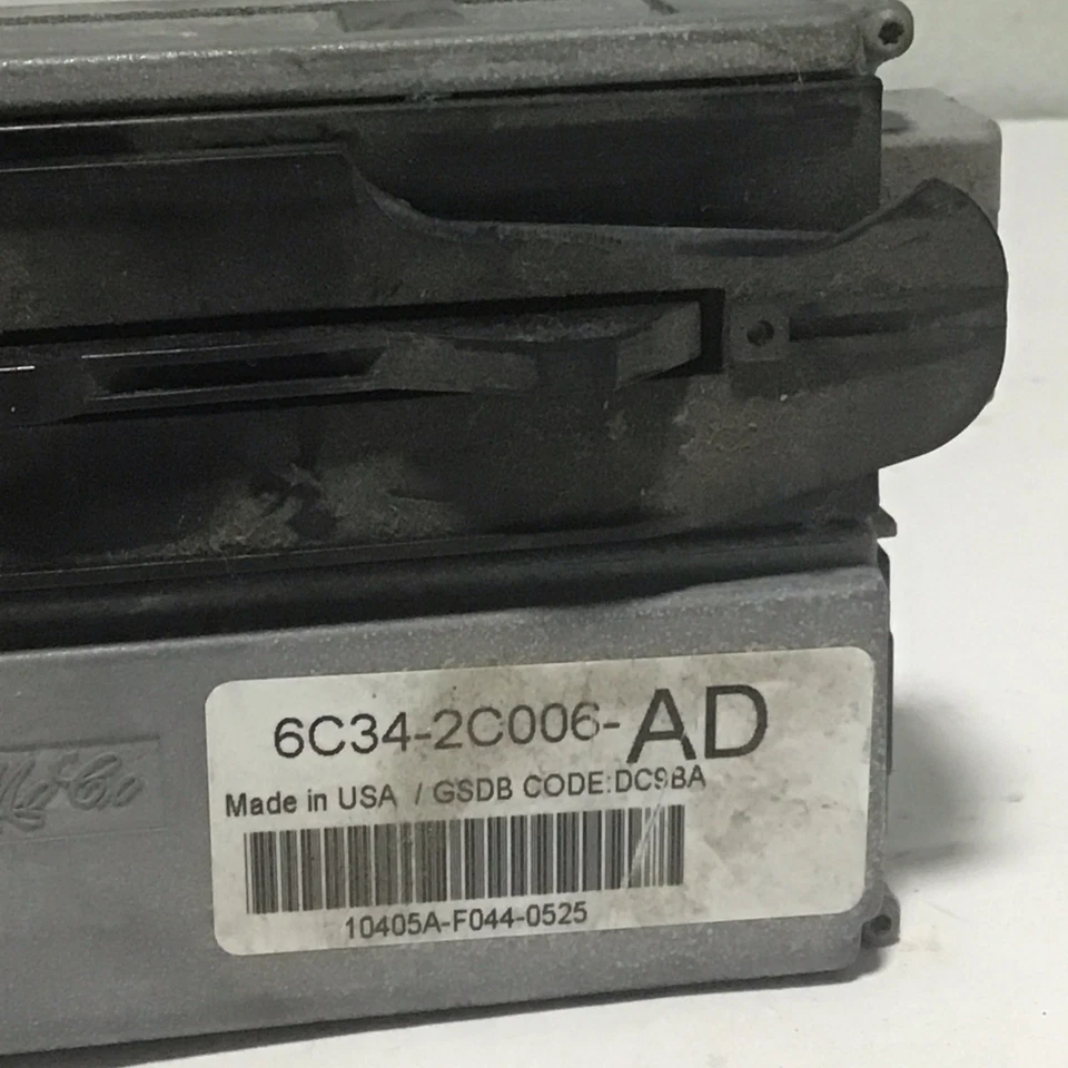 OEM Front Tow Hooks – 1997–2003 Ford F-150 / Expedition - Image 4 of 4