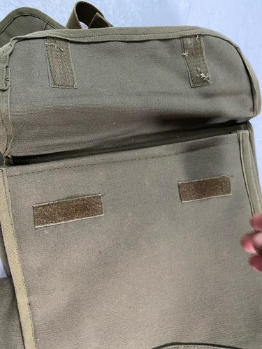Bolso de hombro para computadora portátil de ingeniero en muy buena condición verde OD varios bolsillos cremallera - Imagen 11 de 18