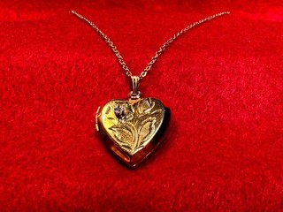 Vintage Gold Filled Locket 1/20 12kt GF Nakagawa Corp Japan Gold Locket on Chain