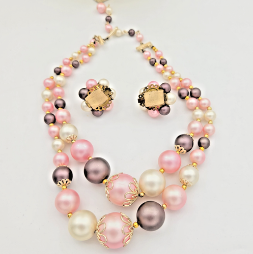 Vintage Pink Double Strand Choker with Matching Clip Earrings - Picture 5 of 5