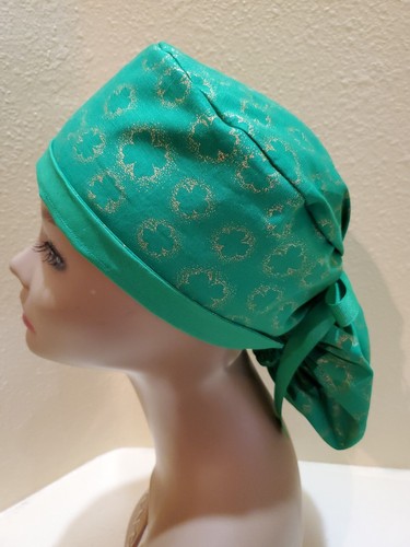 Cappello/cappello scrub chirurgico stencil trifoglio donna coda di cavallo fatto a mano - Foto 2 di 9