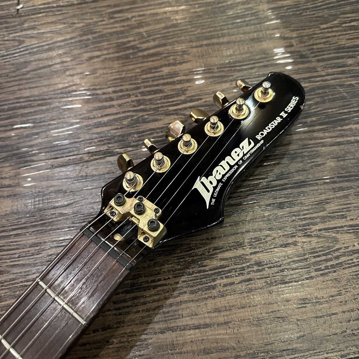Ibanez RS520 ROADSTARⅡ エレキギター BK ゴールドパーツ Ibanez RS520 ROADSTARⅡ エレキギター BK ゴールドパーツ