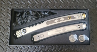 Star Wars Lightsaber The Mandalorian Ashoka Tano Thrawn Hunters Saber Armory