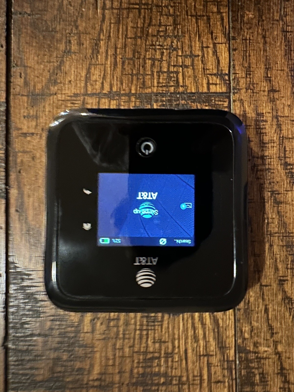 NETGEAR Nighthawk MR5100 5G WiFi 6 Mobile Hotspot AT&T Unlocked