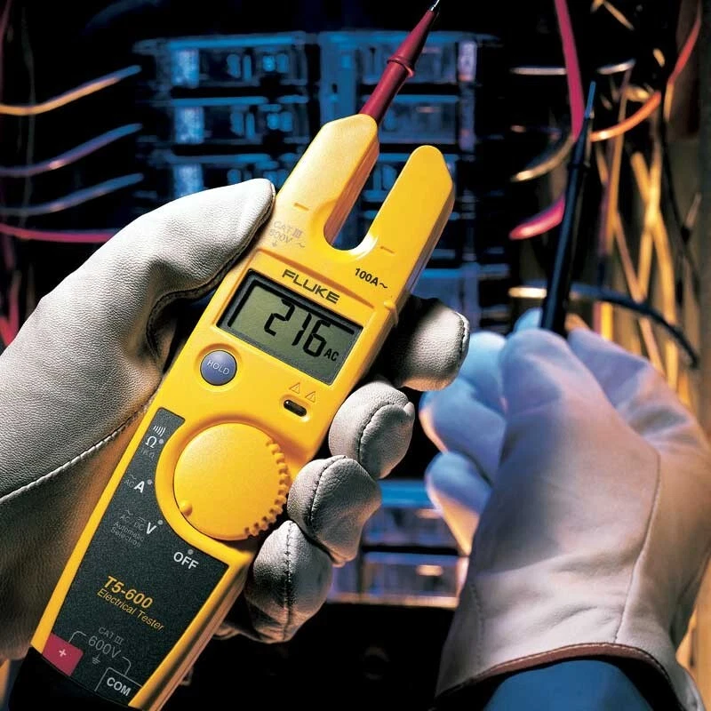 FLUKE T5-600 Electrical Tester Voltage Continuity Current with Cal Certificate - Image 2 of 2