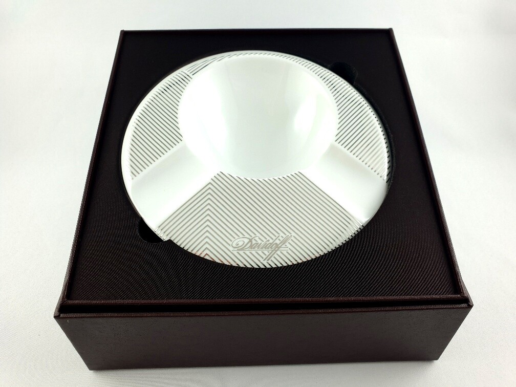 Davidoff White & Silver 2 Cigar Porcelain Ashtray by Limoges