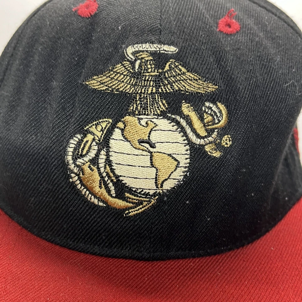Gorra de los Marines Ajustable Snap Back Adulto Negro Rojo EE. UU. Deletrear Foto 3 de 4
