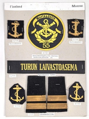 Finnland, Sammlung Rangabzeichen und Ärmelabzeichen der Marine, auf Karton getac