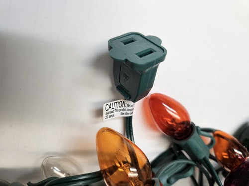 Christmas Lights Unbranded 25 C7 Bulbs String to String Green Cord a Few Twinkle - Picture 4 of 6