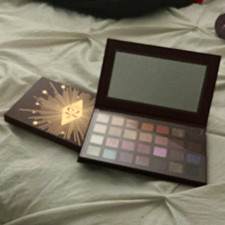 BH Cosmetics Eyeshadow Palette w/ Mirror, Ass...