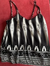 Vero Moda Size S 8 black white Aztec festival Vest summer holiday Bohemian Slip