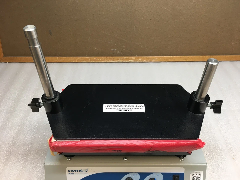 VWR Scientific Products VX-2500 Multi-Tube Vortexer 58816-115 945057 - Imagem 4 de 4