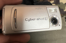 SONY CYBER-SHOT U DSC-U20 DIGITAL STILL CAMERA AUTO MACRO AF f 5.0mm 1:2.8