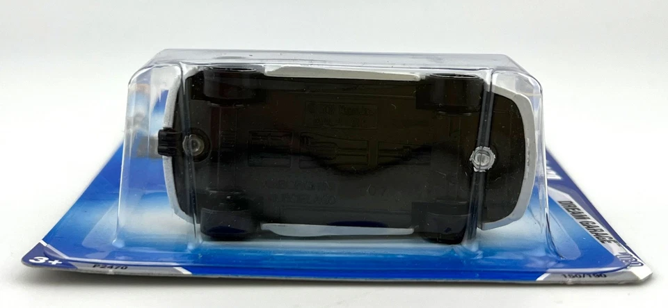 Hot Wheels Dream Garage 2009 - Lamborghini Murcielago  4/10 White - New - Image 4 of 4