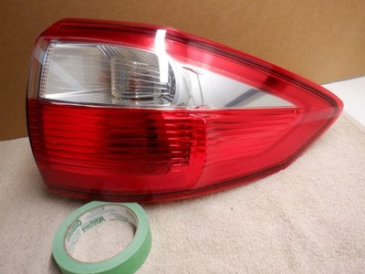 2013-2016 Ford C-Max Right (Passenger) Outer Tail Light Quarter Panel
